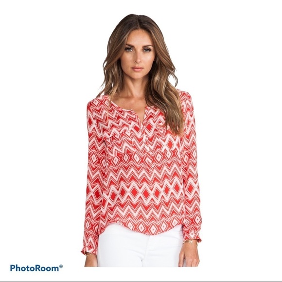 PARKER Marissa Blouse in Silk Crimson Geo Long Sleeve Sz M - Picture 3 of 14
